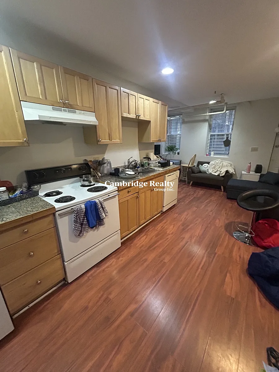 Building Photo - 38 Hemenway St #52T