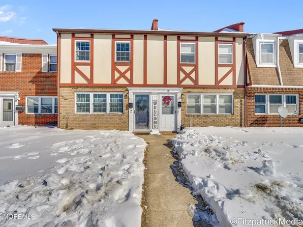 31 Briar Mills Drive, Brick, NJ 08724