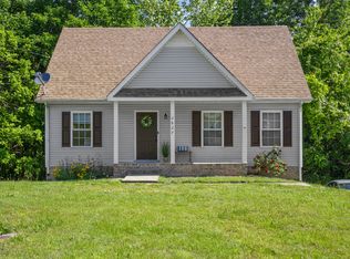 2627 Elkmont Dr, Clarksville, TN 37040
