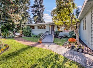 615 N 161st St, Shoreline, WA 98133
