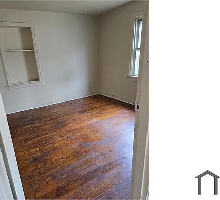 5337 Fletcher St — Photo 5