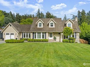 409 Fieldston Rd, Bellingham, WA 98225