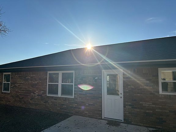 5th image of 12488 Briarwood Dr W