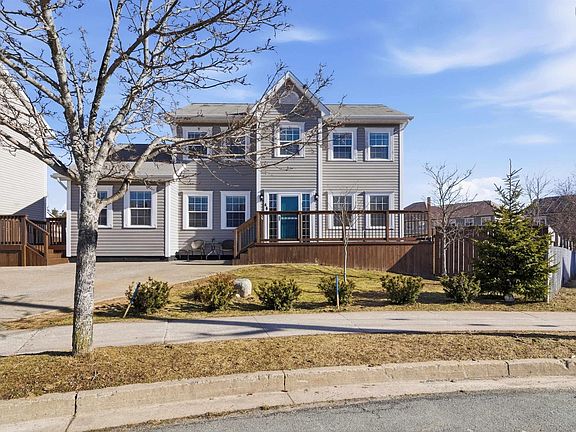 2nd image of 46 Rockpoint Ct