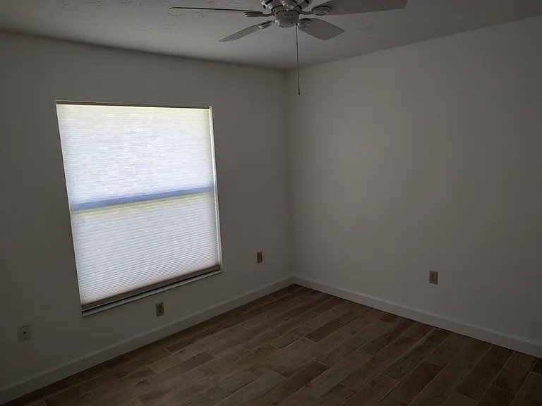 5844 Countrywood Dr — Photo 16