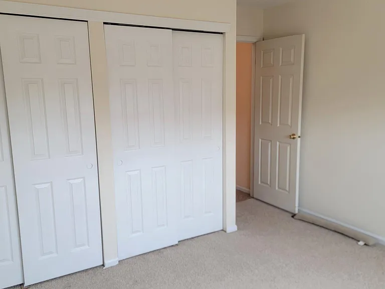 1901 Monroe Ln — Photo 13