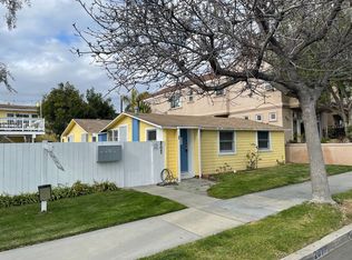 207 Geneva Ave APT 1, Huntington Beach, CA 92648