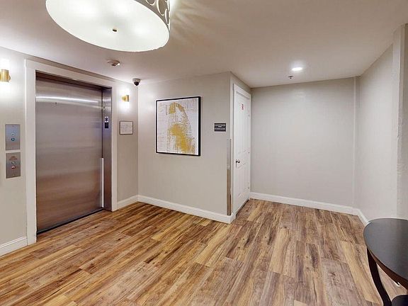 4th image of 7 Marble St #W319