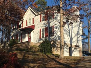 136 Dusty Ridge Trl, Ringgold, GA 30736