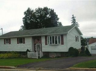 413 W Fairview St, Somerset, PA 15501