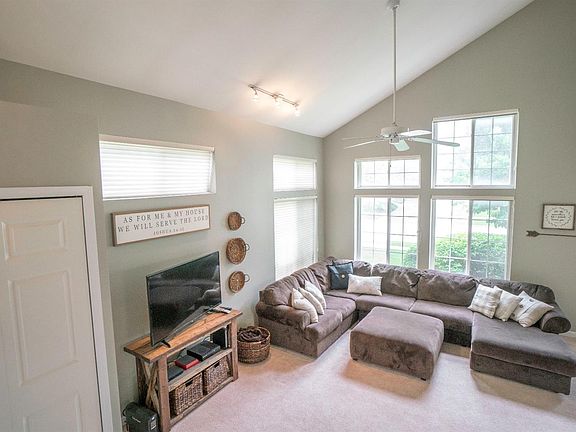 5th image of 1514 Lupine Cir