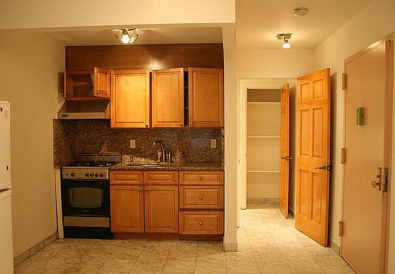 3rd image of 25-12 43rd St #1F