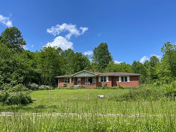 5th image of 155 Cedar Cliff Lane