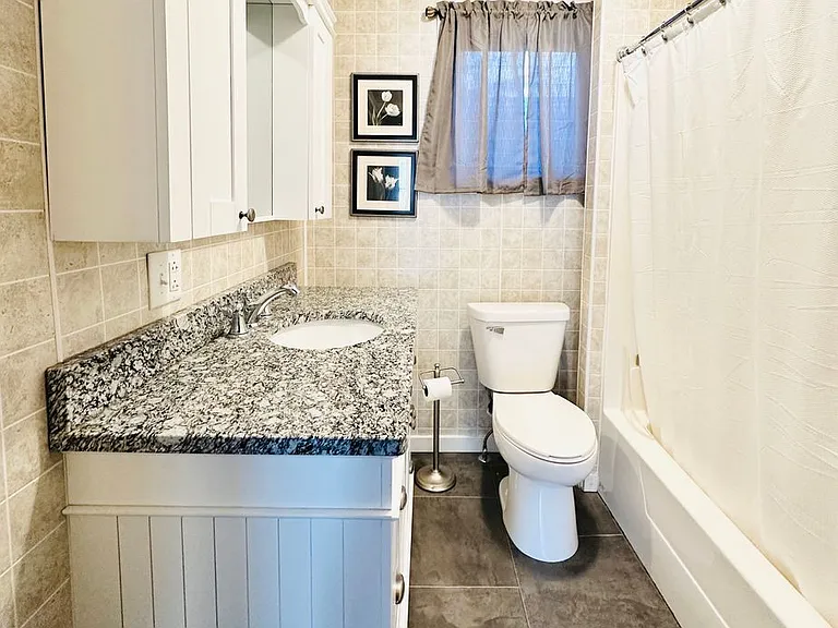 2503 Garfield Ave — Photo 14