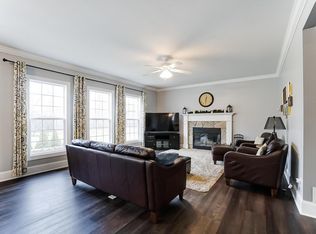 5567 Whispering Ridge Dr, Galena, OH 43021