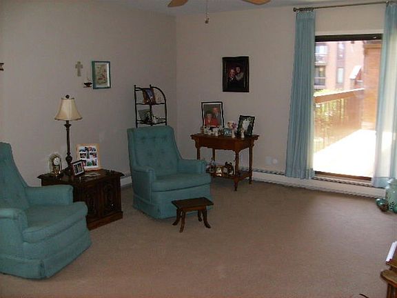 3rd image of 2929 Sunnyside Dr APT B226