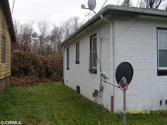 5th image of 1222 Montgomery Ave
