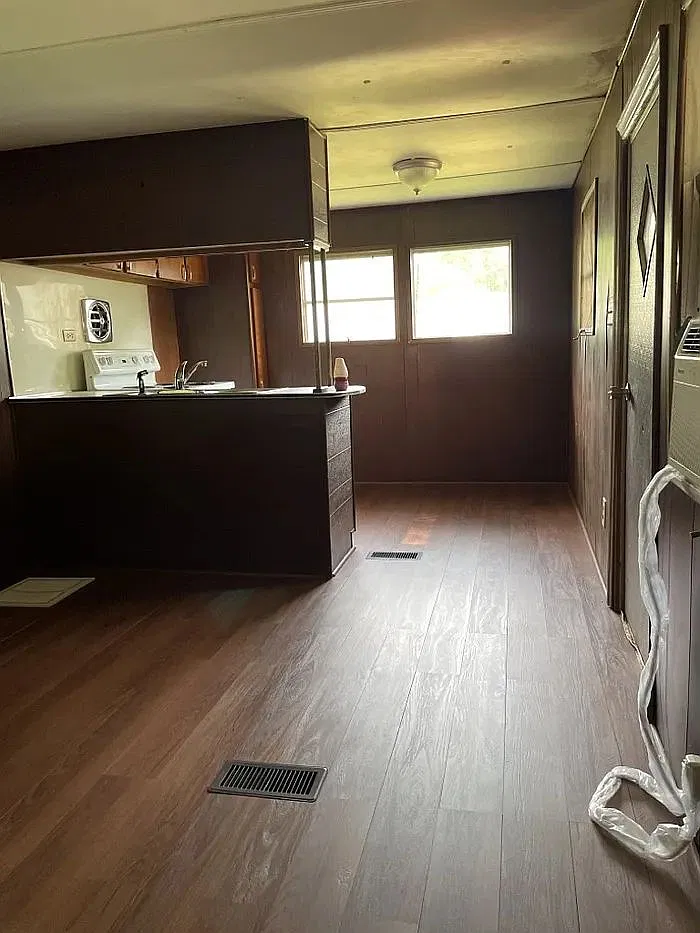 2 bed, 1.0 bath, $750 — Photo 3