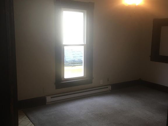 2nd image of 224 Baltimore St