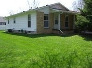 816 10th Ave NE, Waseca, MN 56093