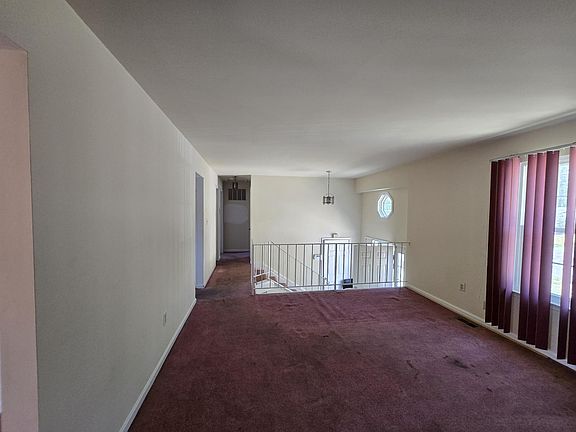 3rd image of 8510 Schultz Rd