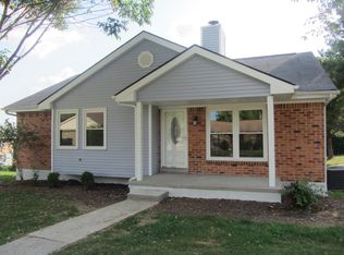 1594 Summerhill Dr, Lexington, KY 40515