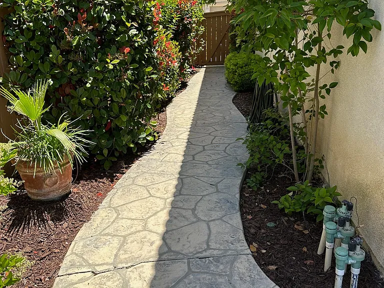 41793 Vardon Dr — Photo 18