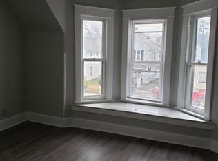 434 W Lawrence St #3, Mishawaka, IN 46545