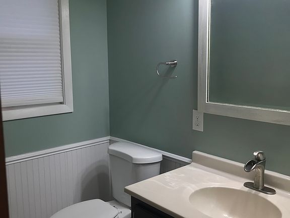 2nd image of 629 Edmund St #A