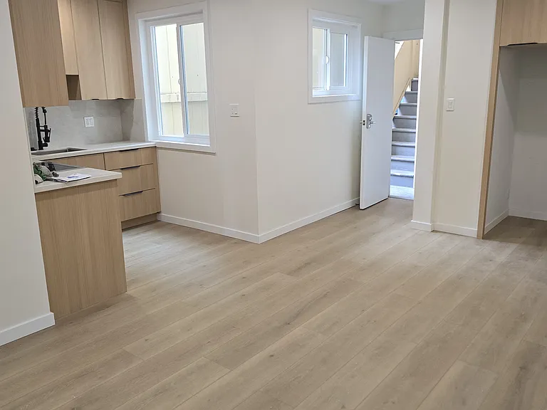 630 Lombard St #5 — Photo 2