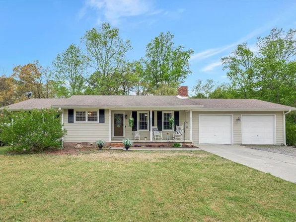 2023 Tillman Dr NE, Dalton, GA 30721