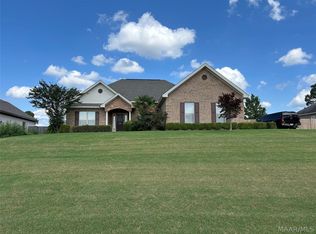 110 Wrightsburg Cir, Wetumpka, AL 36093