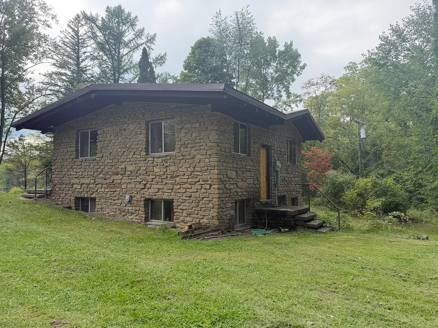 3 bed, 1500 sqft, $2,600 — Photo 4