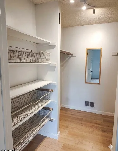 816 Breckenridge Dr — Photo 11