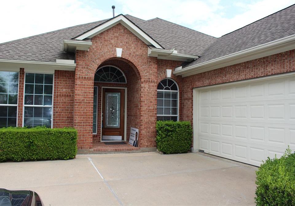 1st image of 2923 Windysage Ct