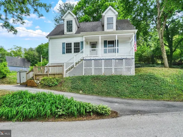 42 Winter Ave, Glen Rock, PA 17327