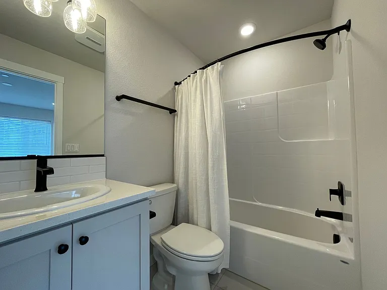 16022 NW Hosmer Ln — Photo 21