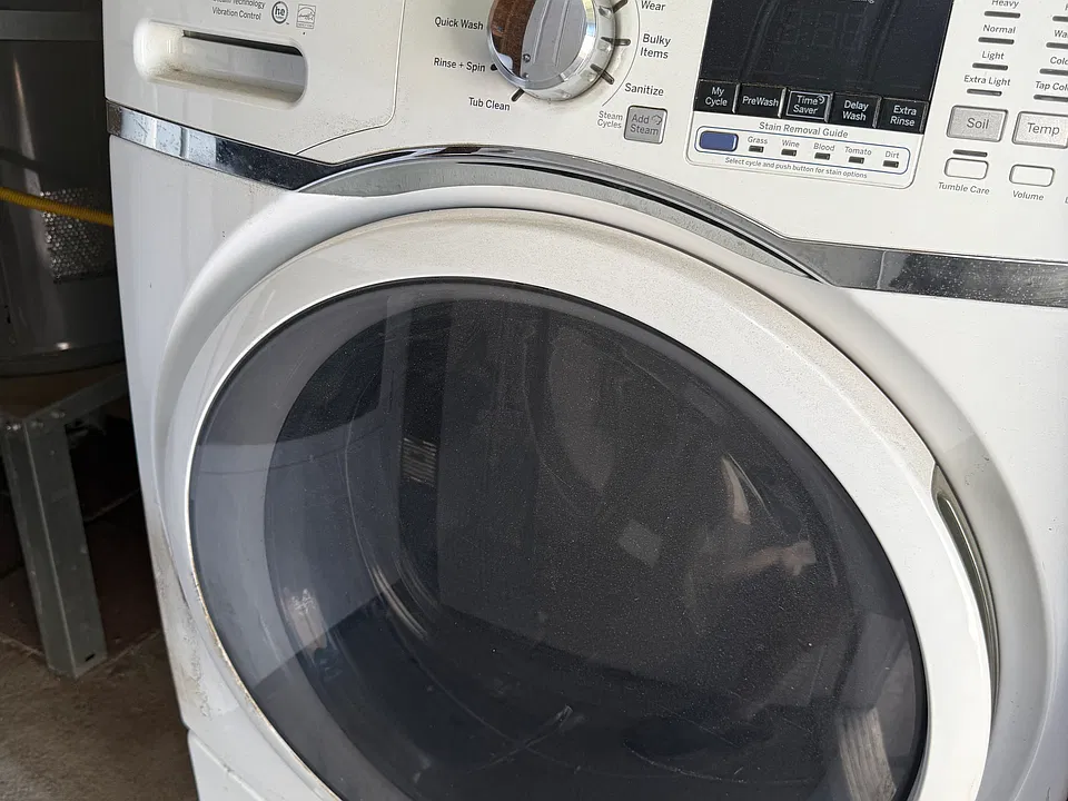 1930 E Sycamore St #B
