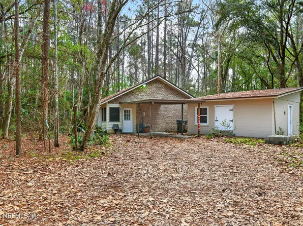 44561 WOODLAND CIR Circle, Callahan, FL 32011