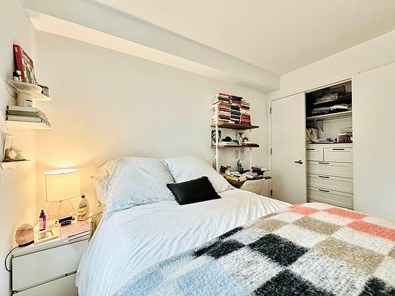 4th image of 56 Saint Marks Pl APT 6C