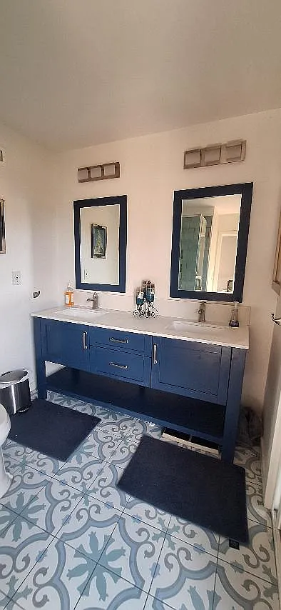 4 bed, 2005 sqft, $1,500 — Photo 1