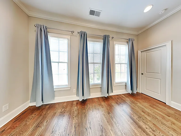 1203 Virginia Park Dr NE — Photo 6