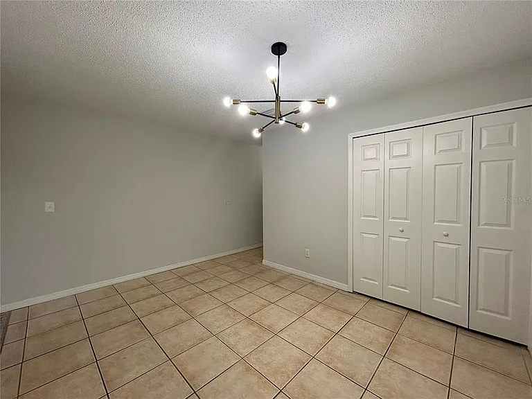 1727 Fluorshire Dr — Photo 18