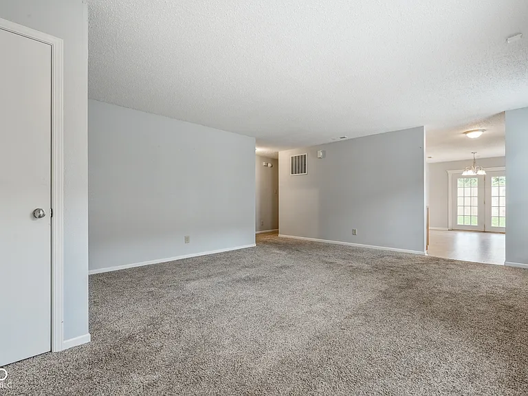 1804 Feather Reed Ln — Photo 21