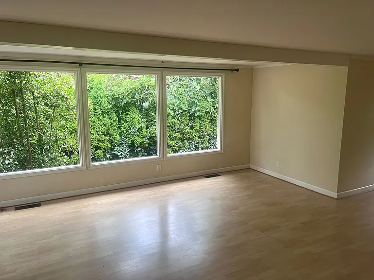 3448 SW Hume St — Photo 4