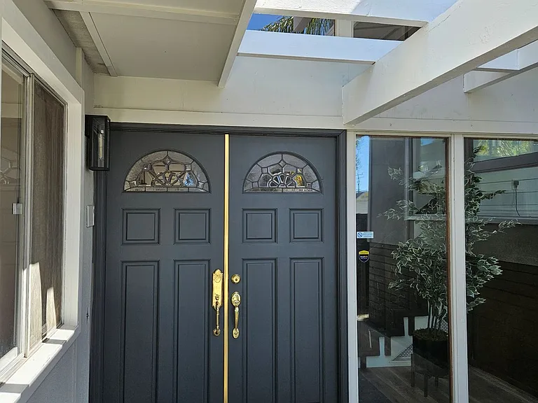 3657 Broadmoor Blvd — Photo 4