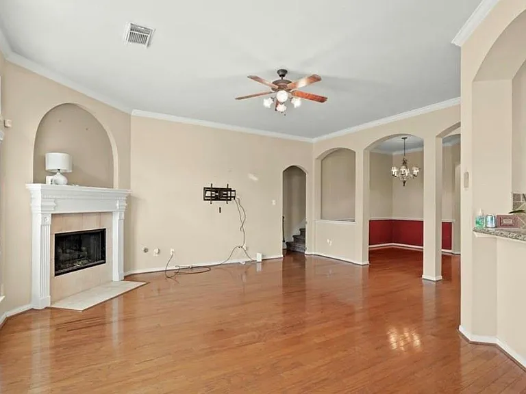 3106 Valley Ct — Photo 7