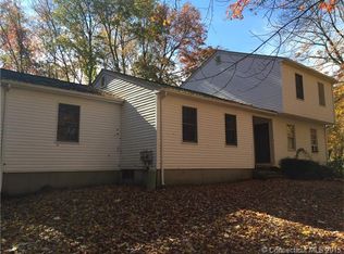 3 Meredyth Hill Rd, Mystic, CT 06355