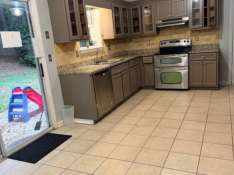 3748 Centennial Trl — Photo 8