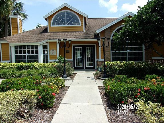 3rd image of 2465 Sweetwater Club Cir APT 6